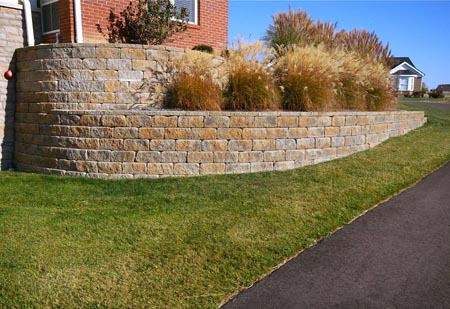 Terraced retaining wall